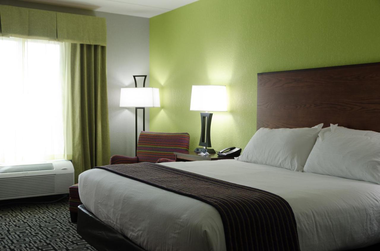 Holiday Inn Express Hickory - Hickory Mart By Ihg Exterior foto